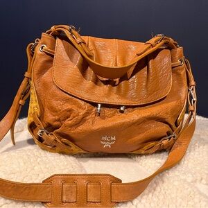 MCM Limited Edition 2 Way Bag w/ Embossed Leather * ORIGINAL DUSTY & COA CARDS*